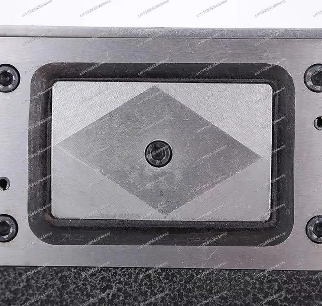 ybj Professioneller R3 Spielkarten-Schneider aus Metall in Schwarz B: 88 mm, H: 63 mm - Bild 1