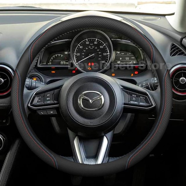 Leder Lenkradbezug für Mazda CX-5 von Maxen in Grau und Schwarz - Bild 1