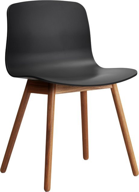 HAY About A Chair AAC 12 Designstuhl aus Polypropylen in Schwarz mit Eichengestell - Bild 1
