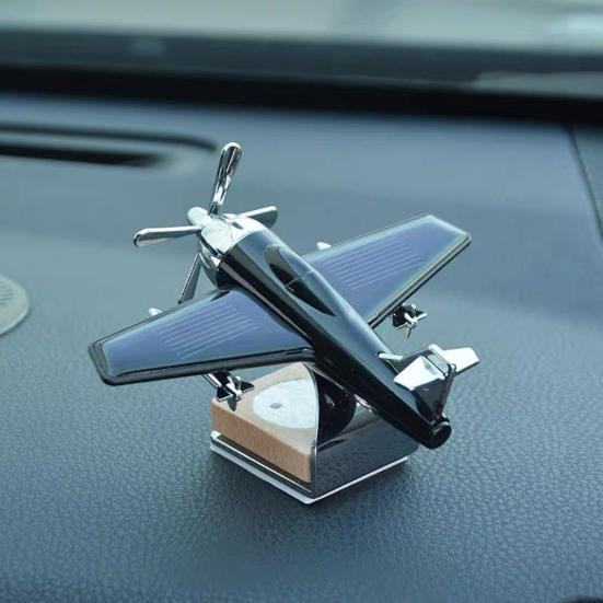 Solarbetriebener Lufterfrischer für das Auto in Flugzeug-Design aus Legierung, Schwarz - Bild 3