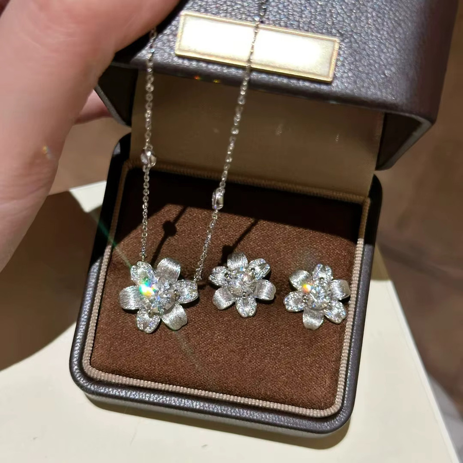 foydjew Schmuck-Set, Halskette, Anhänger, Ohrstecker, Gold, Zirkonia, Damen - Bild 1
