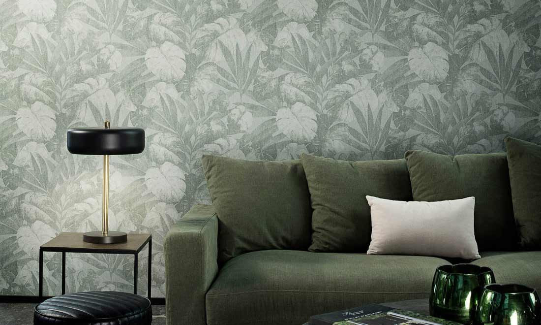 Flamant Tapete Expedition Murano in Grün mit botanischem Floral-Design aus Vlies und Textil - Bild 1