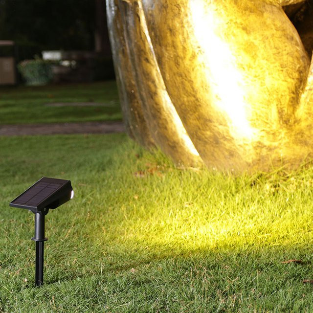 SHENZHITECH LED-Solar-Außenstrahler in Schwarz, verstellbare wasserdichte Wandleuchte mit 150 Grad Abstrahlwinkel für Garten und Terrasse - Bild 1