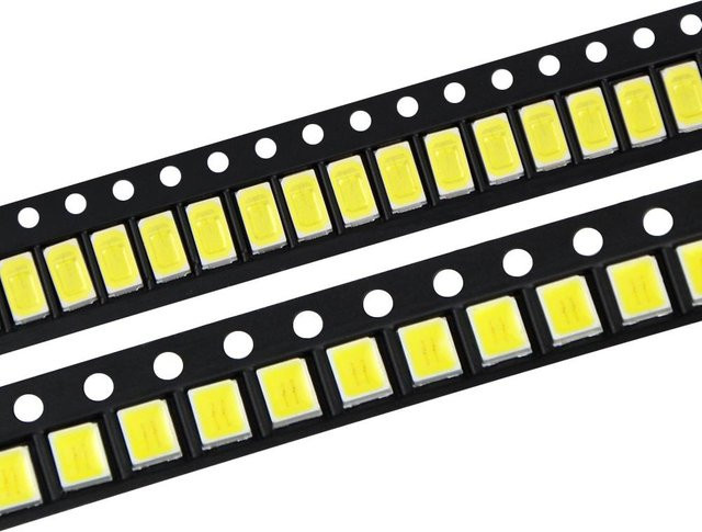 100 Stück SMD-LEDs AIMINGTE Light Accessories 5730/2835 LED-Chips in Warmweiß - Bild 1