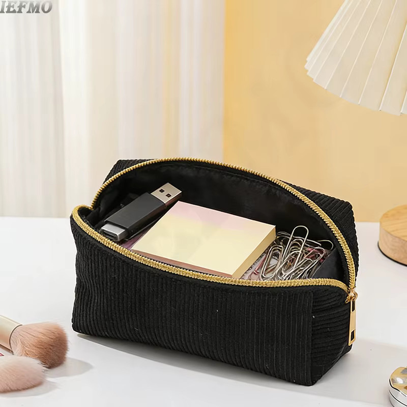 IEFMO Reise-Toilettentasche aus Cord in Pink mit großer Kapazität für Make-up und Kosmetik - Bild 4