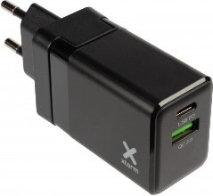 Xtorm Volt Travel Fast Charger 20W Schnellladegerät mit USB-A und USB-C in Schwarz - Bild 1