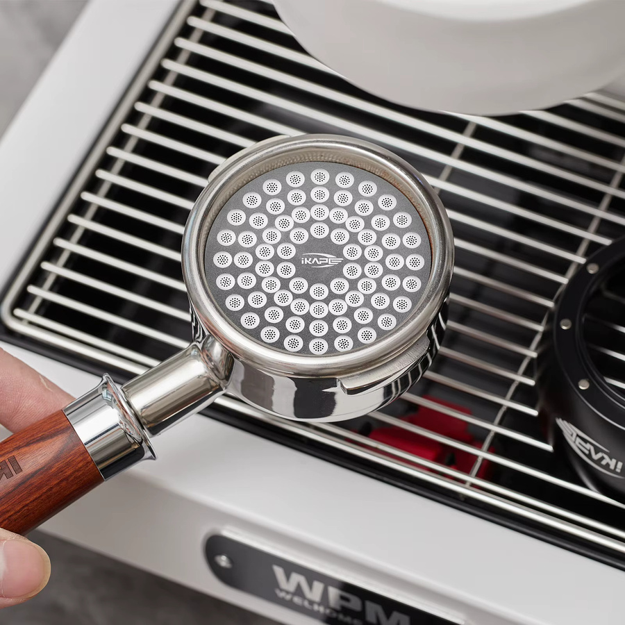 IKAPE wiederverwendbarer Kaffeefilter V2 aus Edelstahl in Silber mit ultradünnem Sieb für Siebträger-Kaffeezubehör - Bild 3
