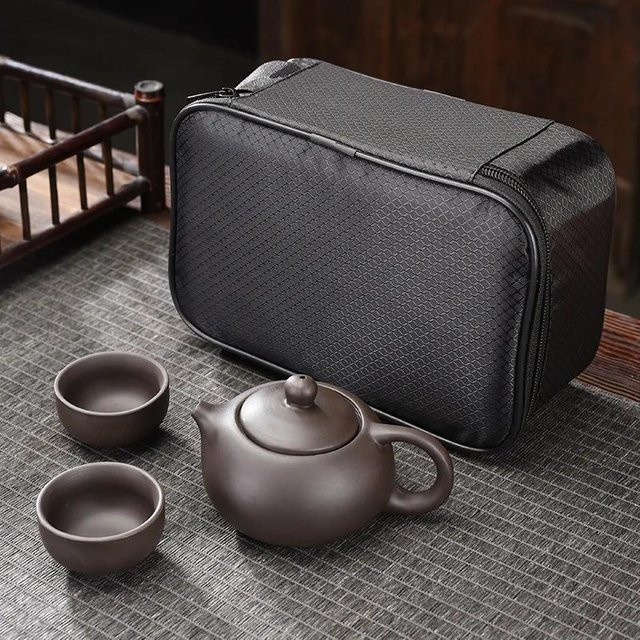 Tragbares Kung-Fu-Teeset aus Keramik von Yiran Furniture in Grau und Violett mit Teekanne, Teetasse und Filter für unterwegs - Bild 1
