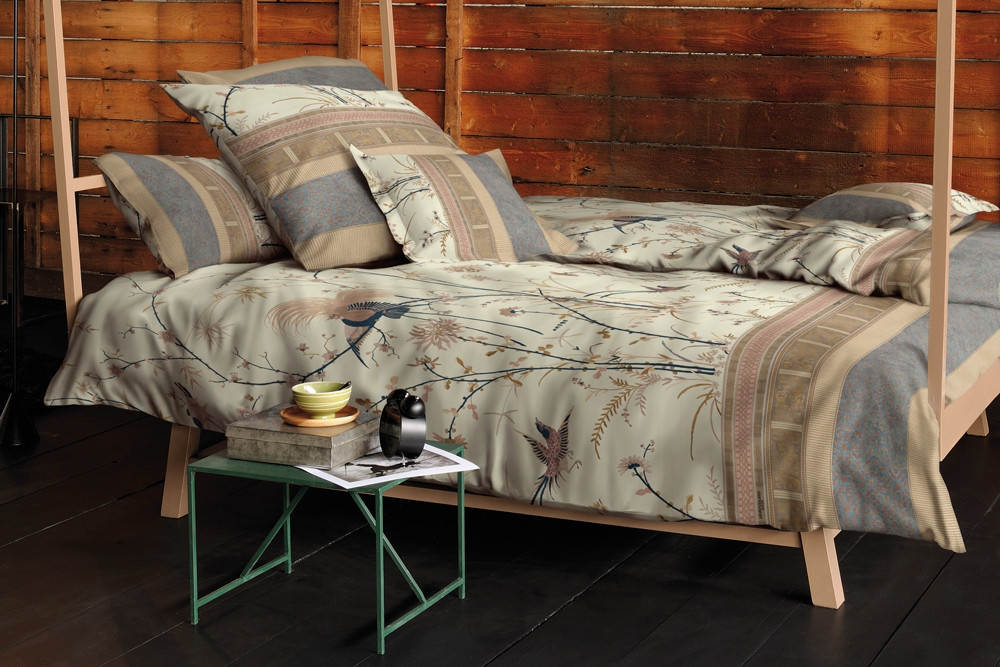 Bassetti Kissenhülle BW FONG aus Mako-Satin in Creme mit floralem Design und Reißverschluss - Bild 1
