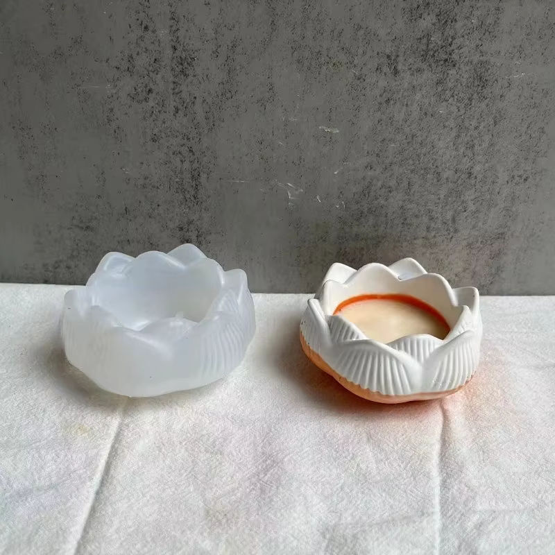 Silikonform Tathagata Buddha für Kerzen, Seife, Harz oder Gips zur DIY-Dekoration in Weiß - Bild 2