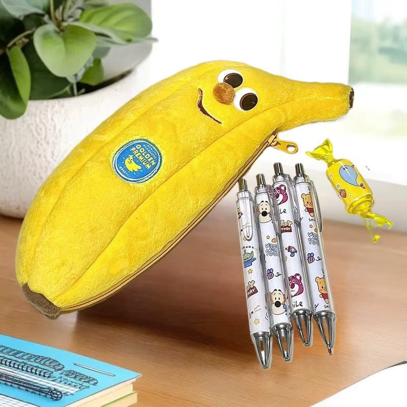 JETTING Bananen-Federmäppchen aus Plüsch in Gelb als kreative Schreibwaren-Tasche - Bild 3