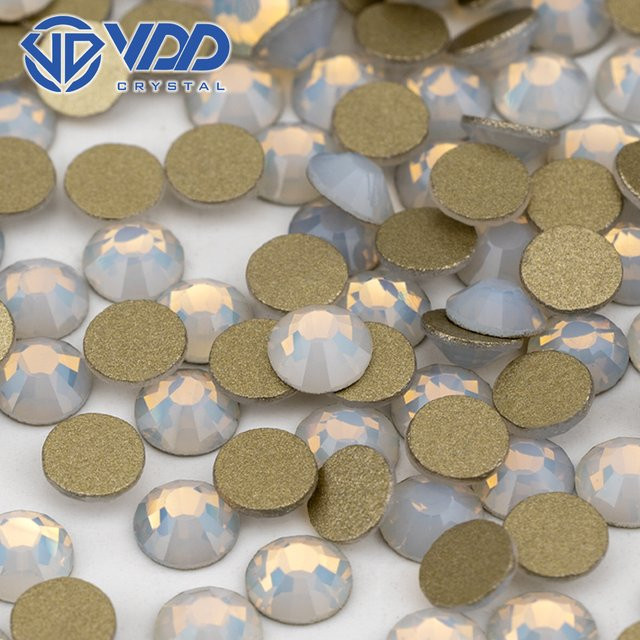 VDD Strass-Steine Weißer Opal mit Goldrückseite aus hochwertigem Glas für DIY JD999-044 - Bild 1