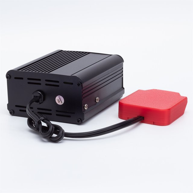 Parkside Wechselrichter-Steckdose für X20V Batterieadapter mit USB, 200 W, 220 V-240 V, DC/AC - Bild 1