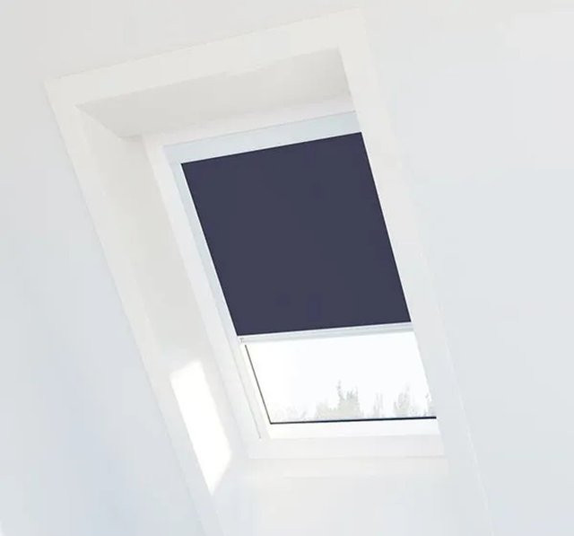 Avosdim Verdunkelungsrollo für Velux SK06 in Blau - Bild 1