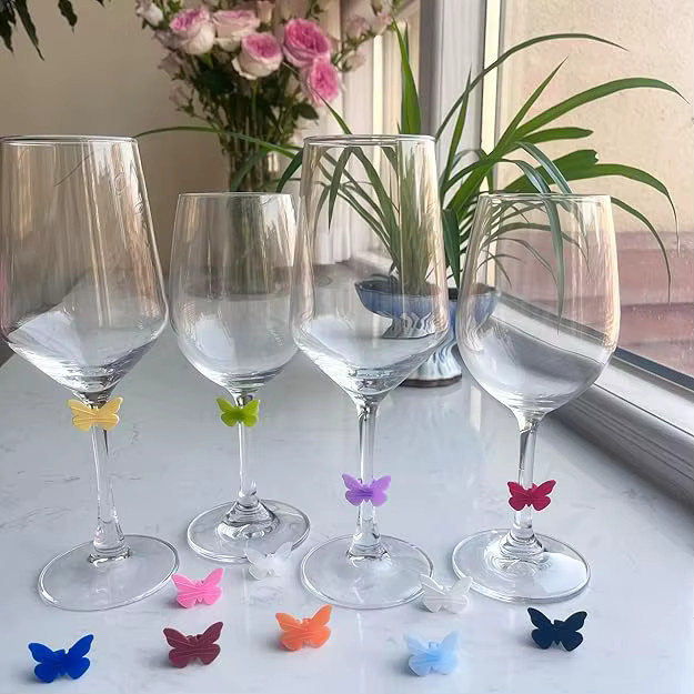 SUNFILI Set aus Weinglas-Charms und Untersetzern aus Silikon in Multicolour, runde Getränkemarker für Weinverkostungen und Partys - Bild 2