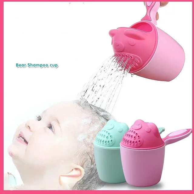 Cartoon Shampoo Becher für Babys in Grün zur Haarpflege und zum Haarewaschen beim Baden - Bild 1