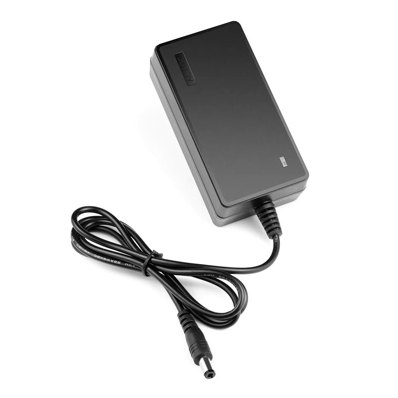 DC 24V 2A 3A Netzteil mit EU US Stecker in Schwarz als Transformator für LED Streifen, Neonlicht, Überwachungskameras und Router - Bild 5