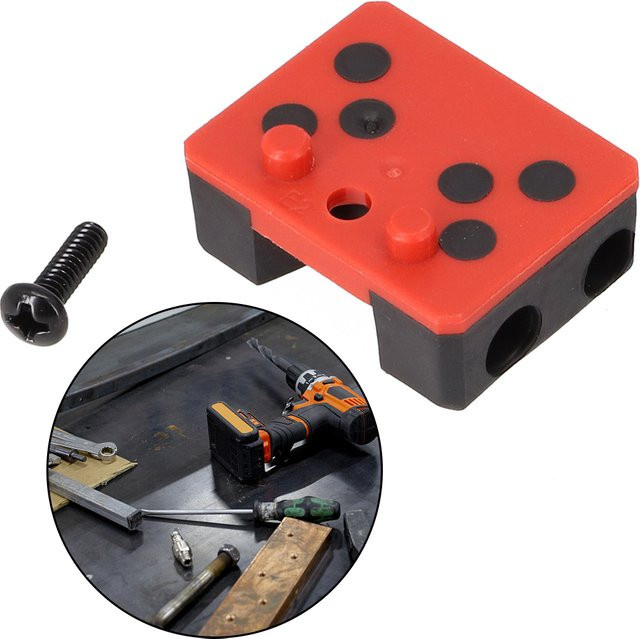 Milwaukee Magnetischer Bithalter in Rot für Bohrhämmer und Treiber inklusive Schrauben - Bild 1