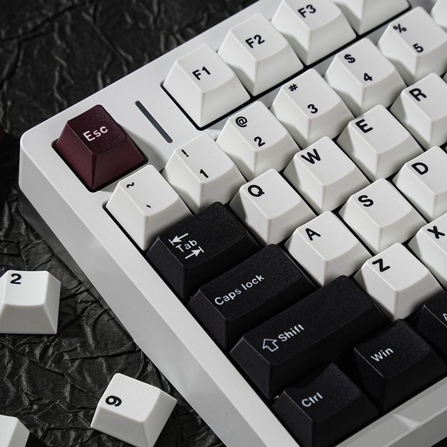 Jaycomia GMK Deep Well Tastenkappen Set mit 143 Tasten für mechanische Tastaturen in Multicolour, kompatibel mit ISO ANSI ABTN2 und verschiedenen Sprachen wie Deutsch, Koreanisch, Spanisch, Arabisch, Französisch und Russisch - Bild 1