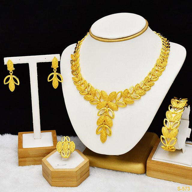Schmuck-Set, 916 Gold, Blatt-Anhänger, Halskette, Ohrringe, Damen - Bild 1