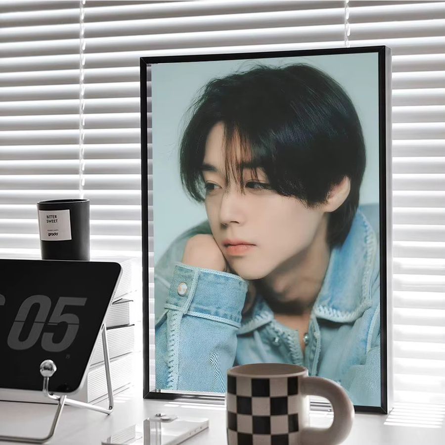 Kayou Jihoon Park Poster, wasserfester Vintage Wandaufkleber in Multicolour, B: 20,0 cm, H: 20,0 cm, T: 15,0 cm - Bild 4