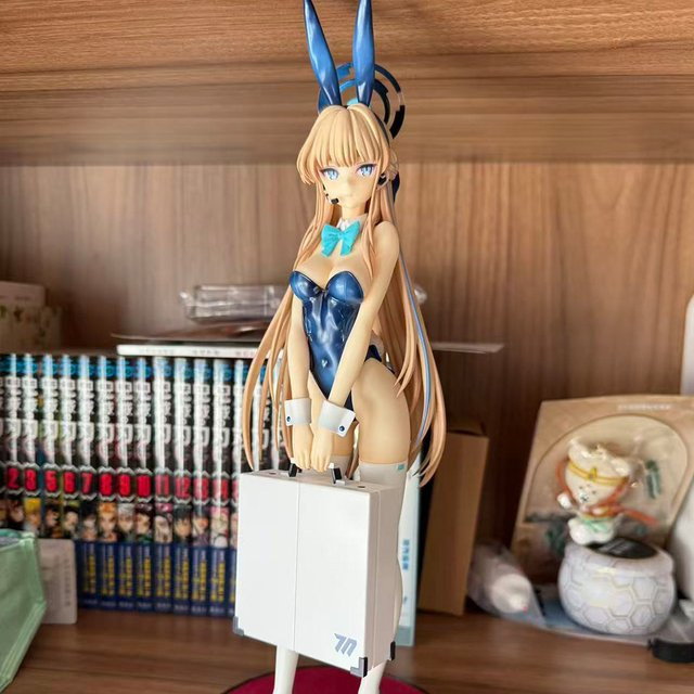 Bandai Blue Archive Asuma Toki Anime Figur Bunny Girl Modell Statue Multicolor - Bild 1