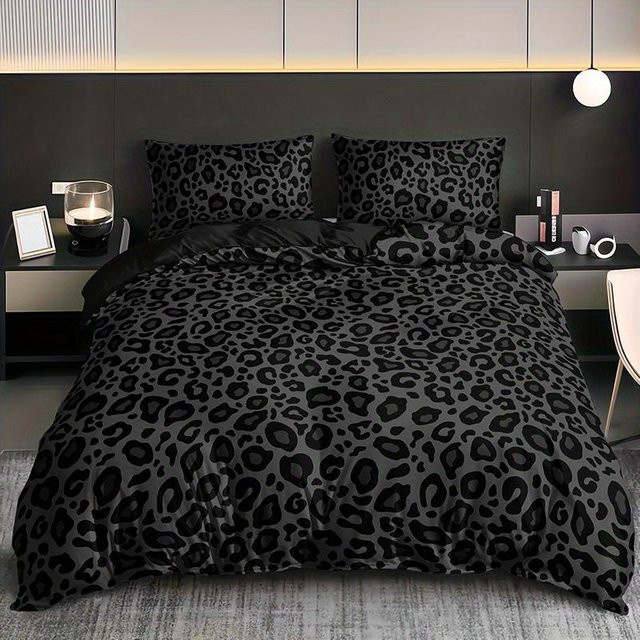 Softura Bettwäsche-Set mit Leopardenprint in Schwarz, bestehend aus 1 Bettbezug und 2 Kissenbezügen, B/H: 90 x 200 cm - Bild 1