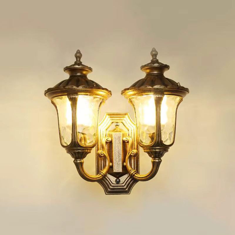 Wecus Retro Außenwandlampe Doppelkopf aus Aluminium in Gold/Messing mit transparentem Glas für Garten und Balkon - Bild 2