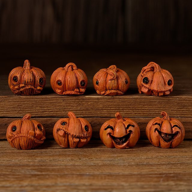 16 Stück Halloween Mini Kürbis Figuren von DUTRIEUX in Orange mit gruseligen Jack O Lantern Gesichtern als Tischdekoration aus Kunststoff - Bild 1