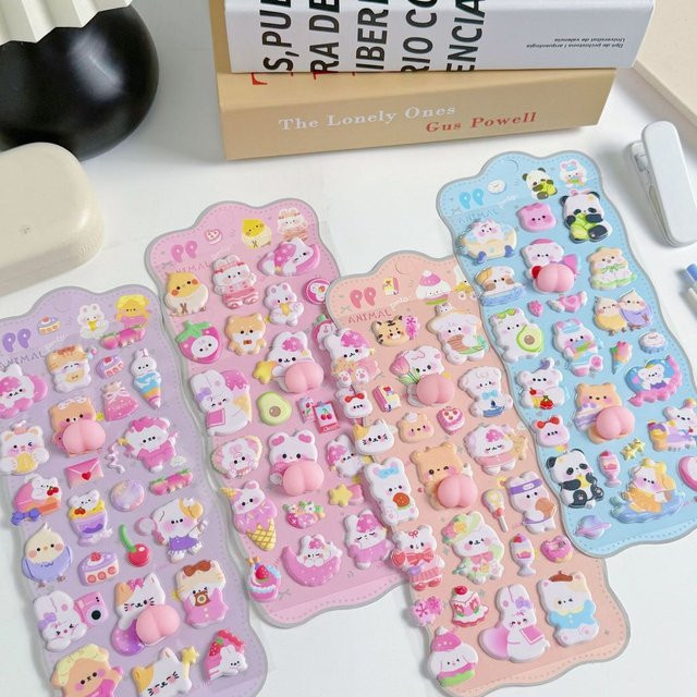 4er-Set weiche 3D Po-Aufkleber mit niedlichen Tieren Hase und Bär in Multicolor von Papery Pop Store zur Dekoration deiner Handyhülle - Bild 1