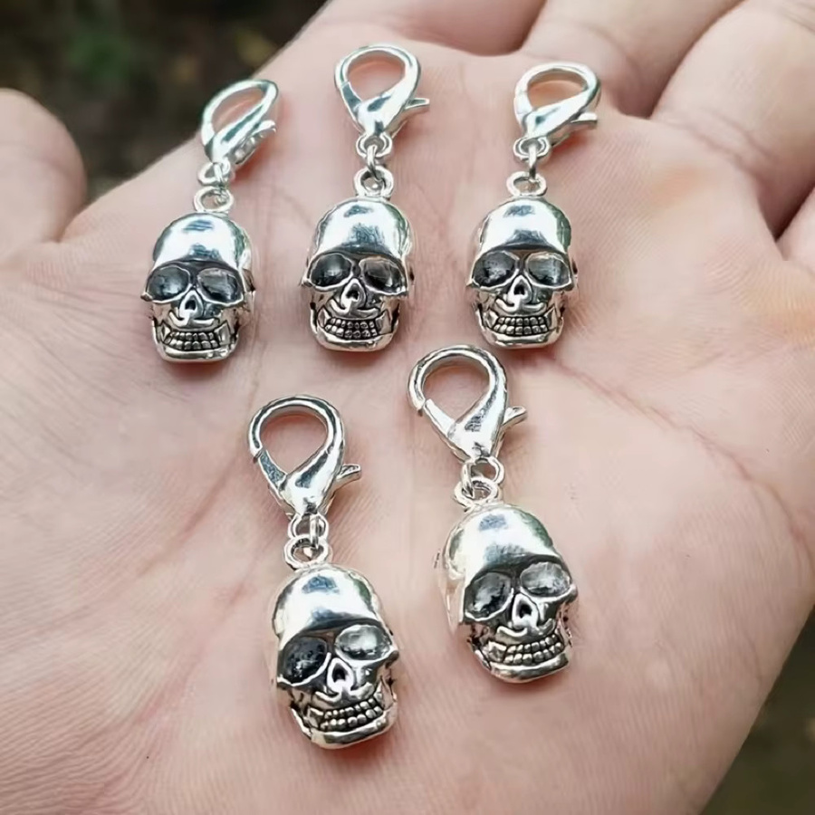 5 Stück Totenkopf-Anhänger für Sneaker und Stiefel - Bild 2