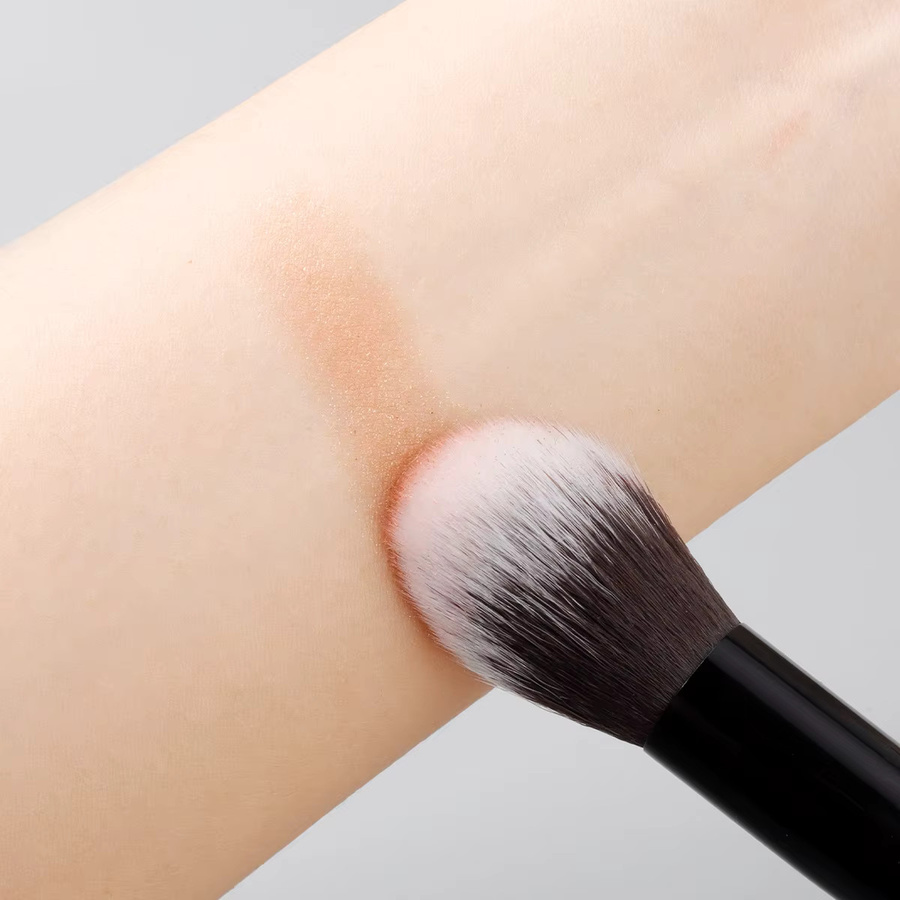RANCAI Highlighter- und Kontur-Pinsel, Schwarzgold, Unisex - Bild 5