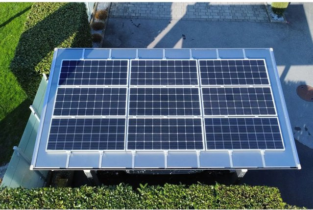 Ximax Solar-Erweiterungs-Set für Carport Linea Sonderlänge B: 555,8 cm, T: 272,6 cm - Bild 1
