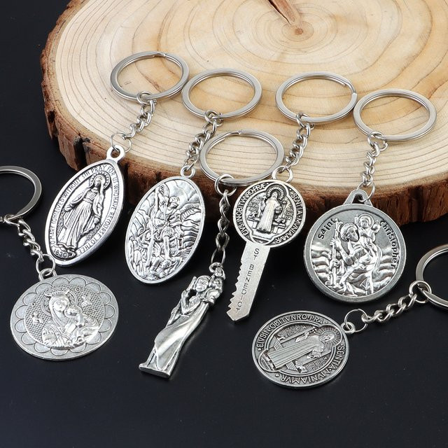 Aogue Schlüsselanhänger Jesus Saint Benedict, Legierung, Silber, Unisex - Bild 1