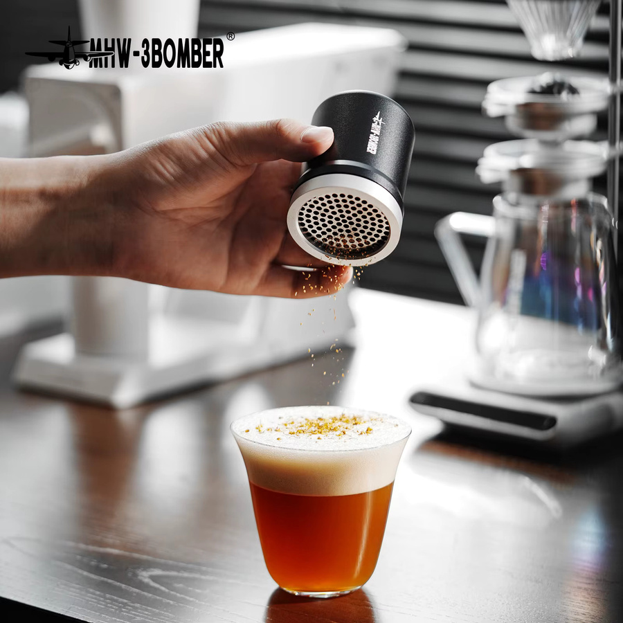 MHW-3BOMBER Shark Powder Shaker Schwarz mit magnetischem Aluminiumdeckel und drei austauschbaren Sieben für Kaffee und Backen - Bild 2