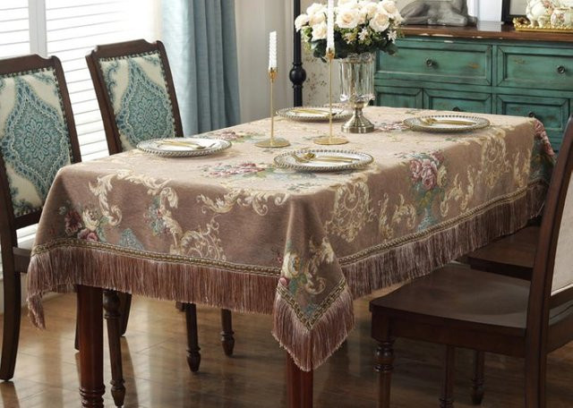 JMG Household Supplies Tischdecke aus Chenille mit Blumenfransen im europäischen Stil, Beige, Durchmesser: 140 cm - Bild 1