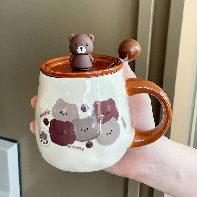 Niedlicher Keramikbecher mit Deckel in Braun, Kreative Kaffeetasse für Damen und Herren, 500 ml - Bild 1