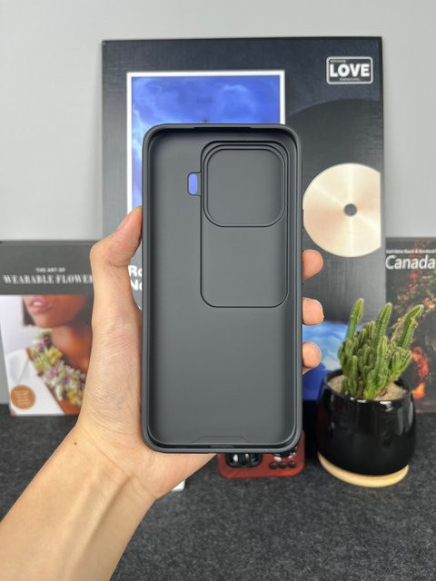 Nillkin Camshield Pro Schutzhülle für Xiaomi 17T Pro / 17T 5G mit Kameraabdeckung und Schiebeobjektiv, Schwarz - Bild 1