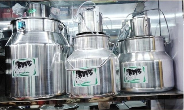 XMSJ Elektrischer Milchmixer und Magermilchseparator aus Edelstahl in Silber zur Ghee- und Butterherstellung, 7 Liter - Bild 1