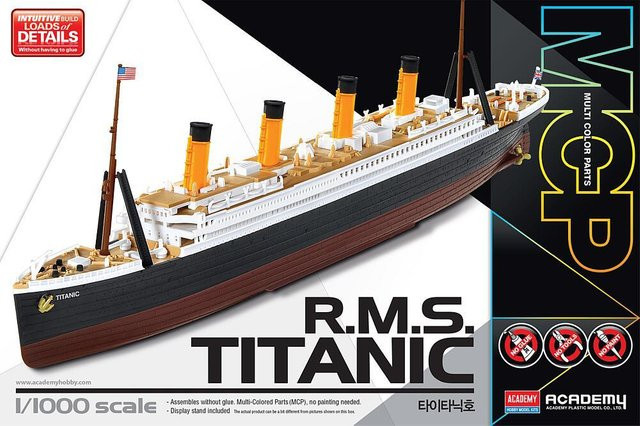 Academy RMS Titanic, Modellschiff, 1:1000 - Bild 1