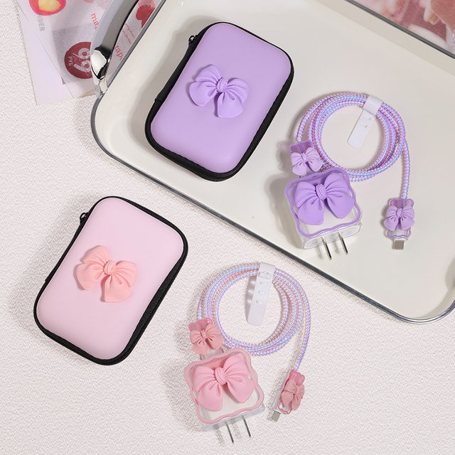 3D Bogen Kabel-Schutzabdeckung für iPhone 20W und 18W Ladegeräte in Silber - Bild 1