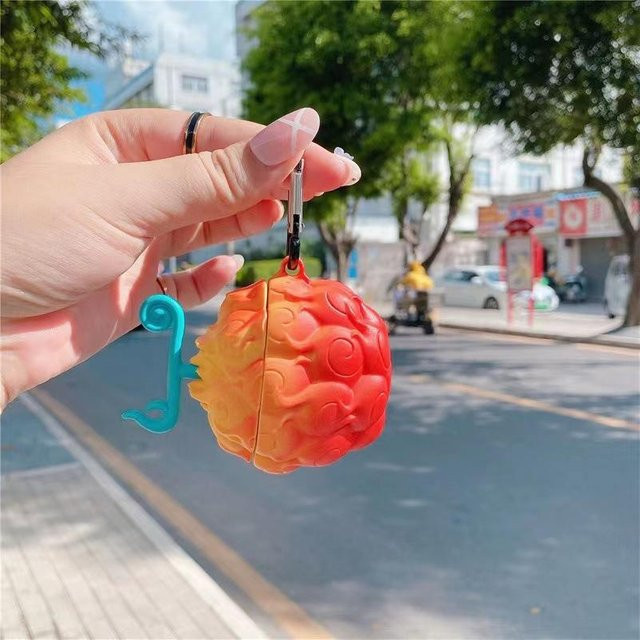 Anime 3D Silikon Bluetooth Kopfhörerhülle für Apple AirPods 1 2 3 Pro One Piece Flamme Portgas Teufelsfrucht Luffy Chopper in Schwarz - Bild 1