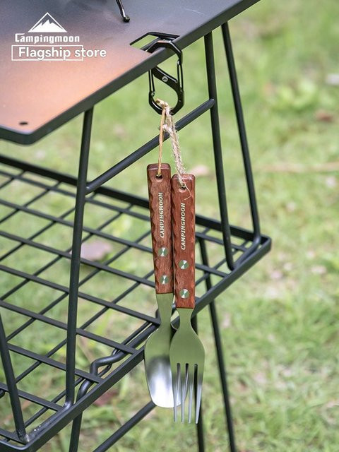 CAMPINGMOON Picknickbesteck Set aus Edelstahl und Holz in Silber und Braun, tragbares Outdoor-Camping-Mehrzweckbesteck mit Gabel und Löffel - Bild 1