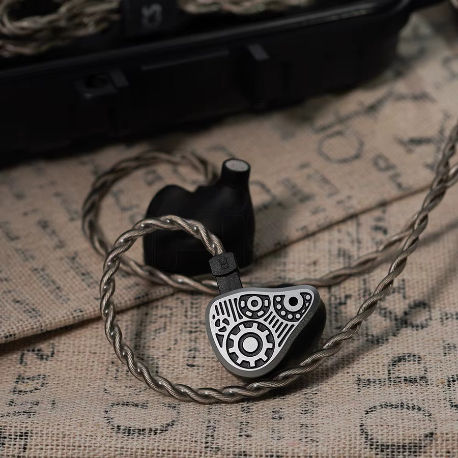 Hifigo Binary Dynaquattro In-Ear-Kopfhörer in Schwarz mit 4 dynamischen Treibern und 3,5 mm Jack - Bild 2
