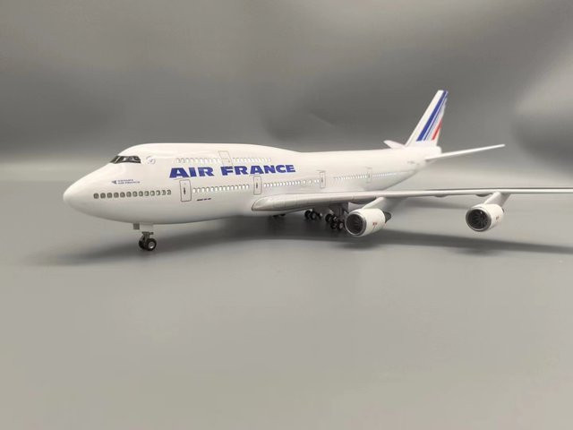 ZOCO Modellflugzeug Air France Boeing 747 aus Harz mit Draht und Rädern, Dekoration für Zuhause, Länge: 47 cm - Bild 1