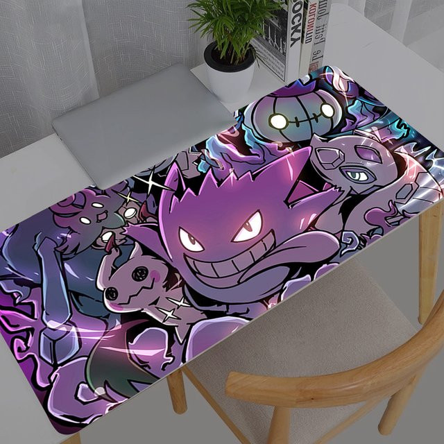 Potdemiel XXL Mauspad mit Gengar und Pikachu Design in Weiß und Multicolour mit Quasten und weißem Rand - Bild 1