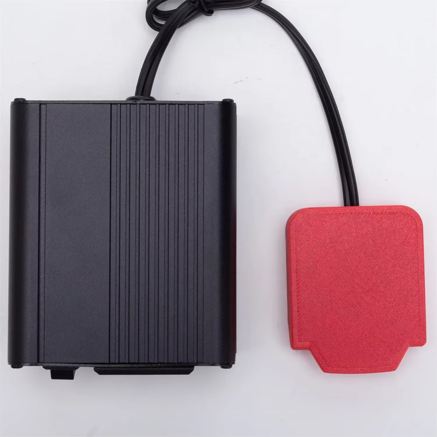 Parkside Wechselrichter-Steckdose für X20V Batterieadapter mit USB, 200 W, 220 V-240 V, DC/AC - Bild 2