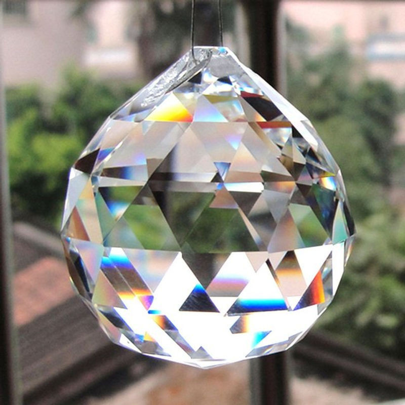 Transparente Kristallkugel als Prisma für Regenbogen-Sonnenfänger und Dekoration, Durchmesser: 20 mm, 30 mm, 40 mm oder 50 mm - Bild 1
