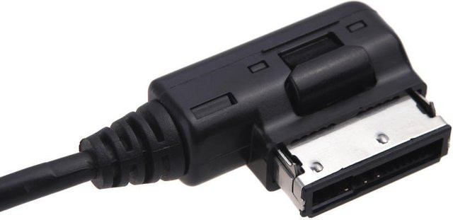 KKmoon USB-MP3-AUX-Adapter für Mercedes-Benz mit USB-A und 3,5 mm Klinke, Schwarz - Bild 1