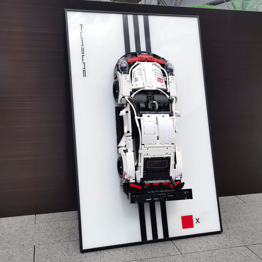 LEGO Technic 42096 Porsche 911 RSR, Display-Wandtafel, Wandhalterung - Bild 2